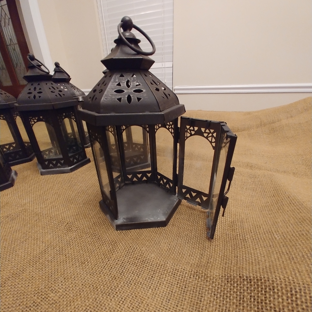 Decorative lanterns